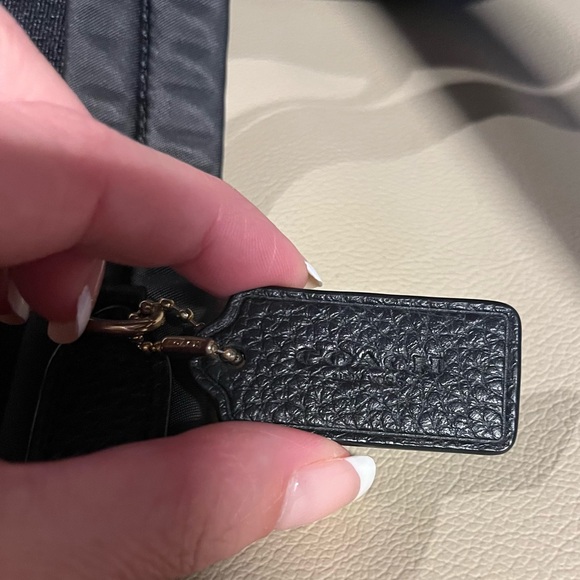 Coach mini backpack purse (black leather with gold detail) - Picture 4 of 11